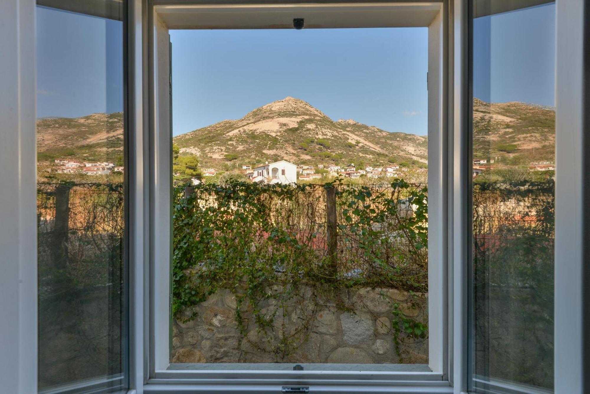 Il Quartiere Apt Pianosa ポモンテ エクステリア 写真